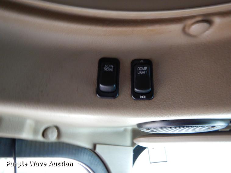 image for item EJ9921 2007 International 9400i semi truck