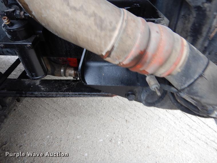 image for item EJ9921 2007 International 9400i semi truck