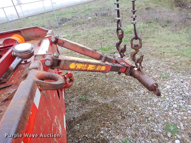 image for item EJ9925 1994 Peterbilt 377 wrecker truck