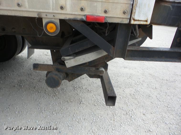 image for item K6280 Wabash dry van trailer