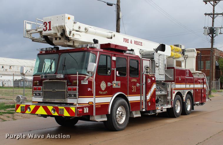 image for item BE9370 2012 E-one Cyclone II Quint ladder fire truck