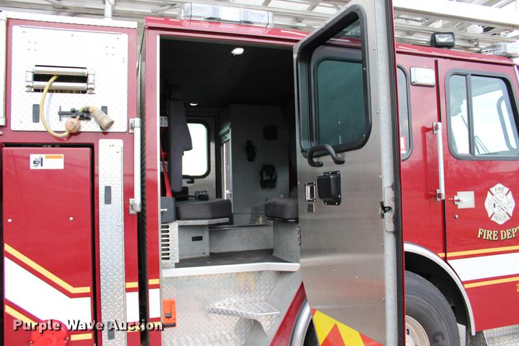 image for item BE9370 2012 E-one Cyclone II Quint ladder fire truck