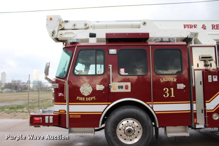 image for item BE9370 2012 E-one Cyclone II Quint ladder fire truck