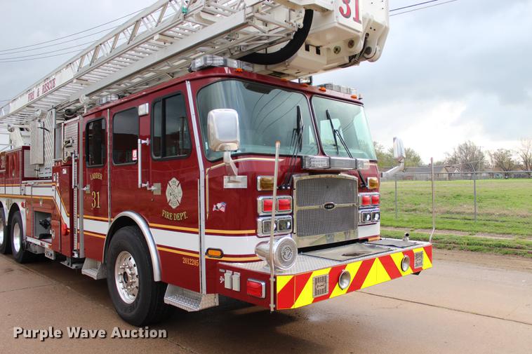 image for item BE9370 2012 E-one Cyclone II Quint ladder fire truck