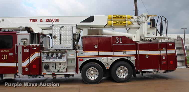image for item BE9370 2012 E-one Cyclone II Quint ladder fire truck
