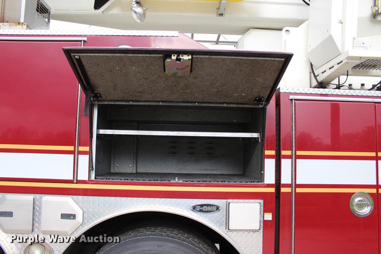 image for item BE9370 2012 E-one Cyclone II Quint ladder fire truck