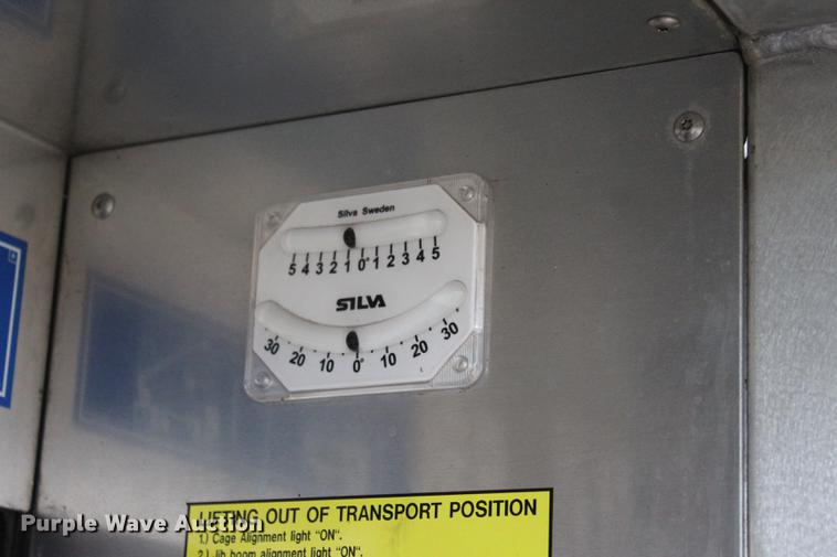 image for item BE9370 2012 E-one Cyclone II Quint ladder fire truck