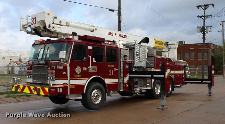 image for item BE9370 2012 E-one Cyclone II Quint ladder fire truck