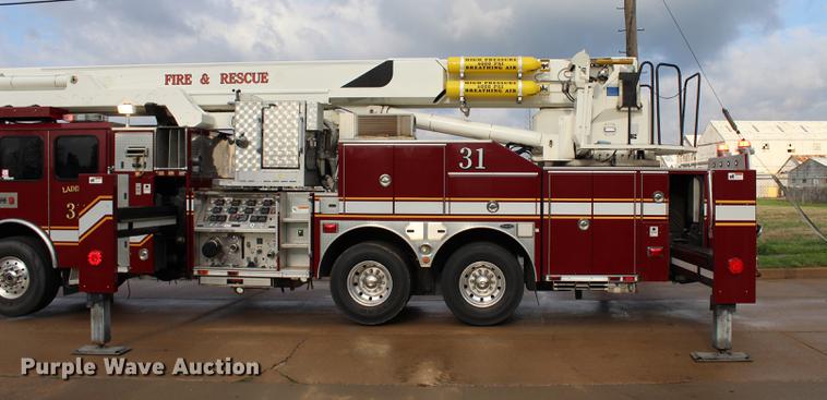 image for item BE9370 2012 E-one Cyclone II Quint ladder fire truck