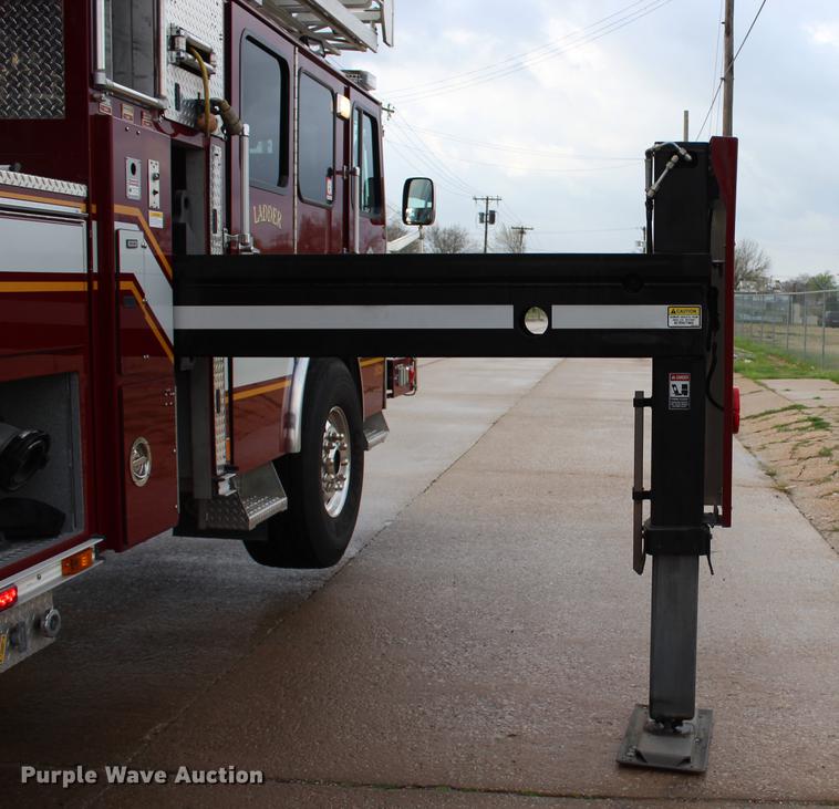 image for item BE9370 2012 E-one Cyclone II Quint ladder fire truck