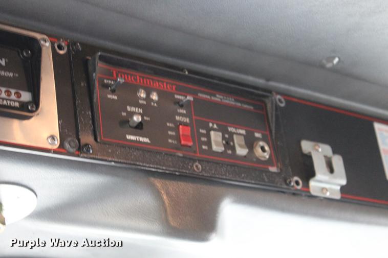 image for item BE9371 2000 E-one Cyclone II ladder fire truck