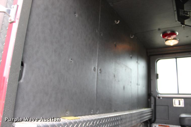 image for item BE9371 2000 E-one Cyclone II ladder fire truck