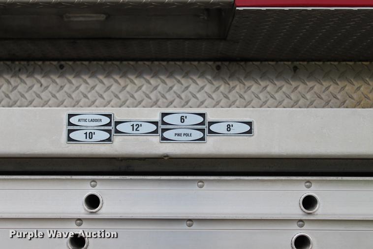 image for item BE9371 2000 E-one Cyclone II ladder fire truck