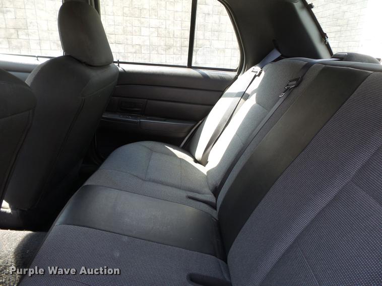 image for item DB7179 2007 Ford Crown Victoria Police Interceptor