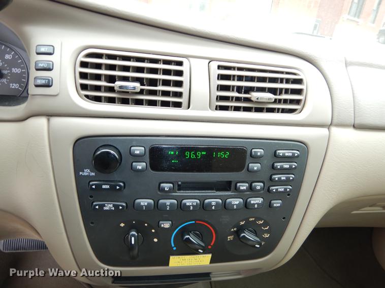 image for item DC0408 2006 Ford Taurus SE