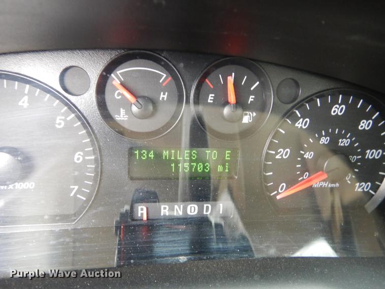 image for item DC0408 2006 Ford Taurus SE