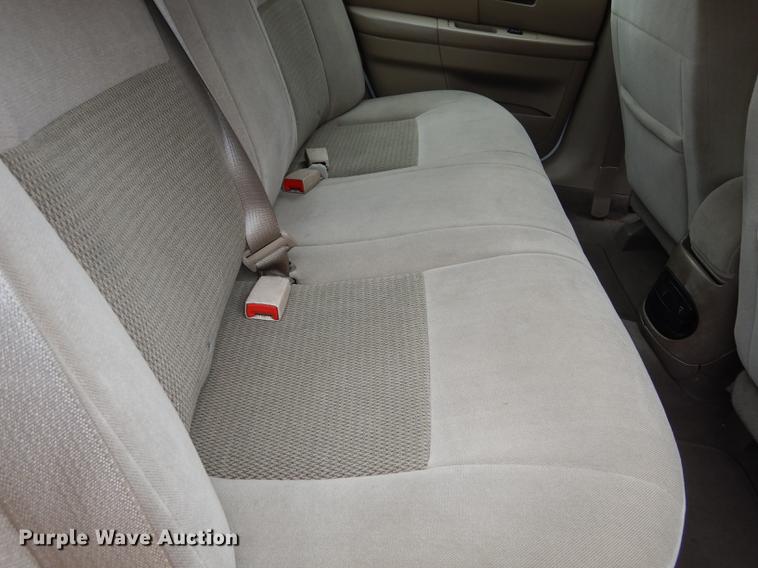 image for item DC0408 2006 Ford Taurus SE