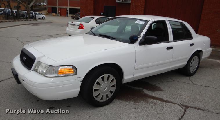 image for item DC0409 2008 Ford Crown Victoria Police Interceptor