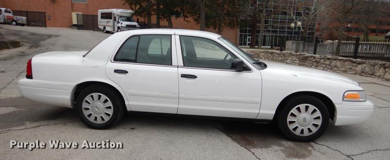 image for item DC0409 2008 Ford Crown Victoria Police Interceptor