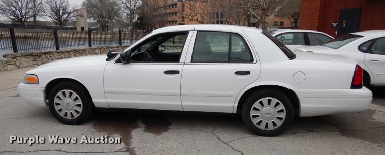 image for item DC0409 2008 Ford Crown Victoria Police Interceptor