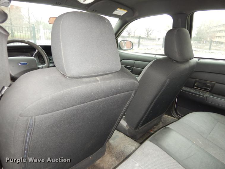 image for item DC0409 2008 Ford Crown Victoria Police Interceptor