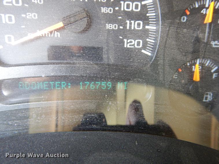 image for item DC0436 2005 Chevrolet Silverado 1500 Ext. Cab pickup truck