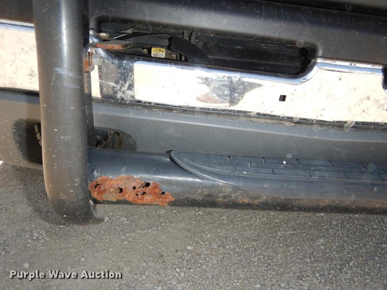 image for item DC0436 2005 Chevrolet Silverado 1500 Ext. Cab pickup truck