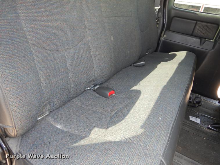 image for item DC0436 2005 Chevrolet Silverado 1500 Ext. Cab pickup truck