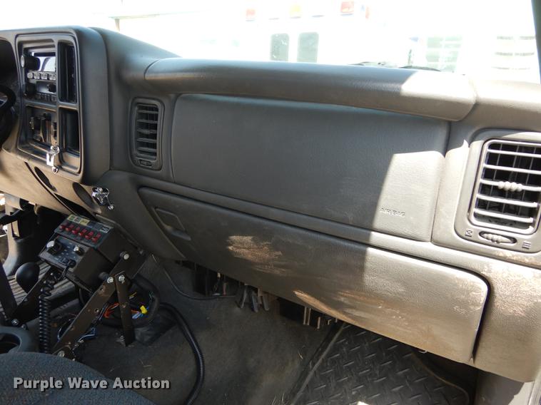 image for item DC0436 2005 Chevrolet Silverado 1500 Ext. Cab pickup truck