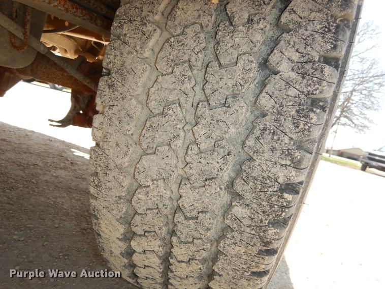 image for item DC0436 2005 Chevrolet Silverado 1500 Ext. Cab pickup truck