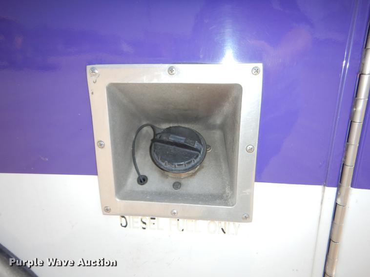 image for item DC0437 2002 Ford Econoline E450 Super Duty ambulance