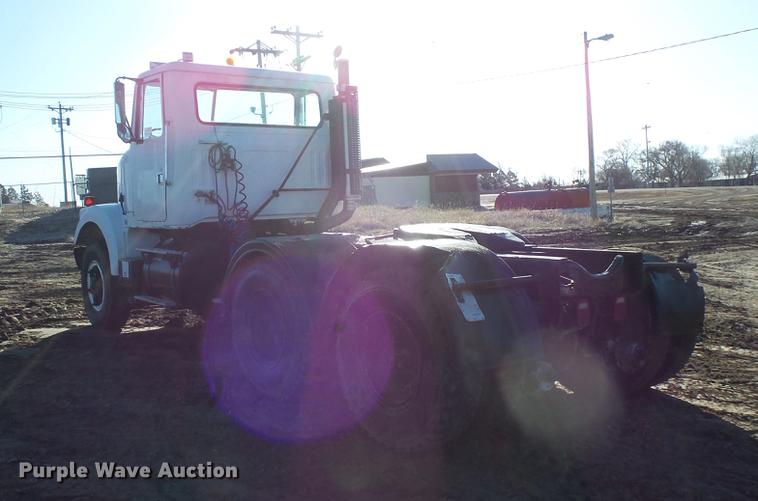 image for item DC1203 1990 Volvo WCM semi truck