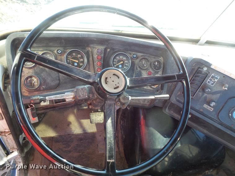 image for item DC1203 1990 Volvo WCM semi truck