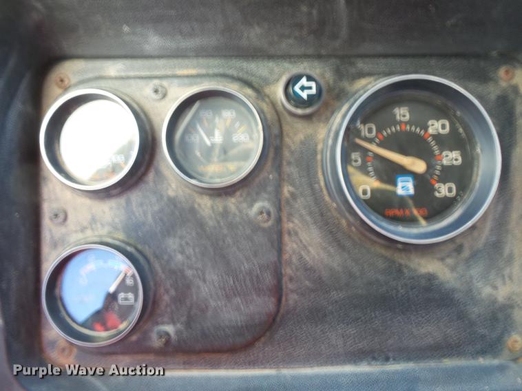 image for item DC1203 1990 Volvo WCM semi truck