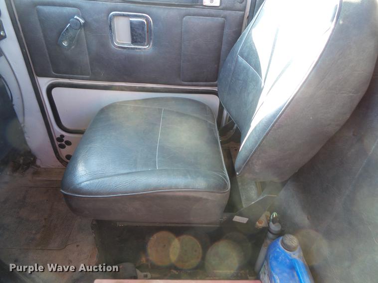 image for item DC1203 1990 Volvo WCM semi truck