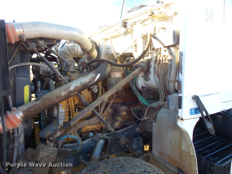 image for item DC1203 1990 Volvo WCM semi truck