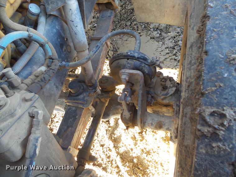 image for item DC1203 1990 Volvo WCM semi truck