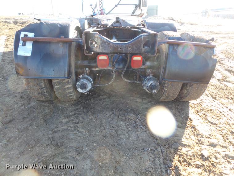 image for item DC1203 1990 Volvo WCM semi truck