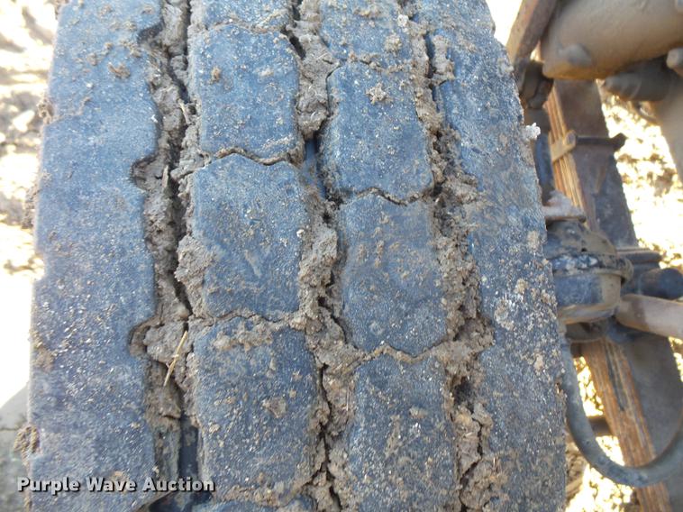 image for item DC1203 1990 Volvo WCM semi truck