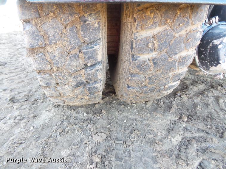 image for item DC1203 1990 Volvo WCM semi truck