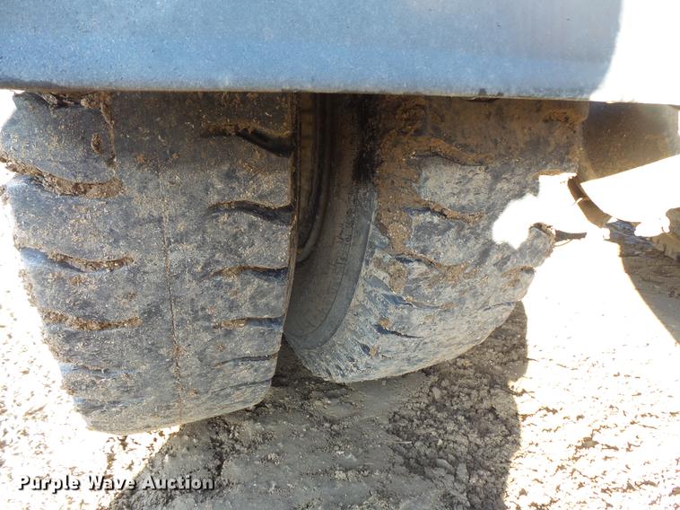 image for item DC1203 1990 Volvo WCM semi truck