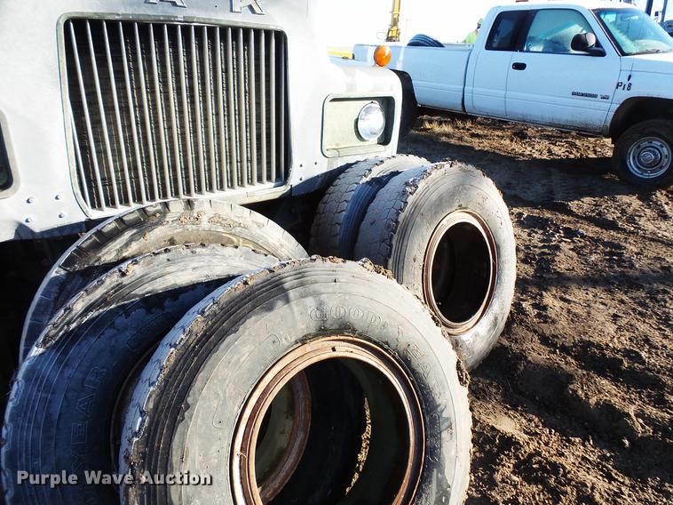 image for item DC1203 1990 Volvo WCM semi truck