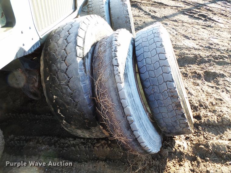 image for item DC1203 1990 Volvo WCM semi truck