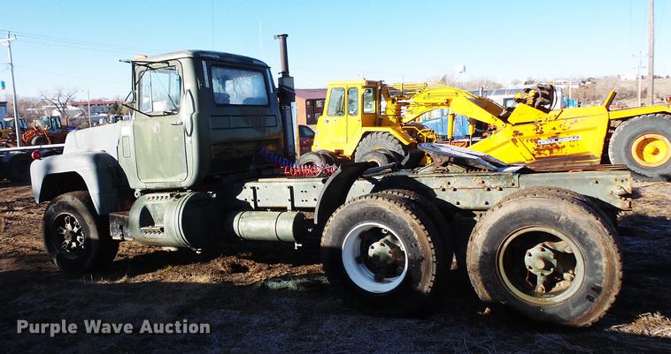 image for item DC1204 1980 Mack RD688 semi truck