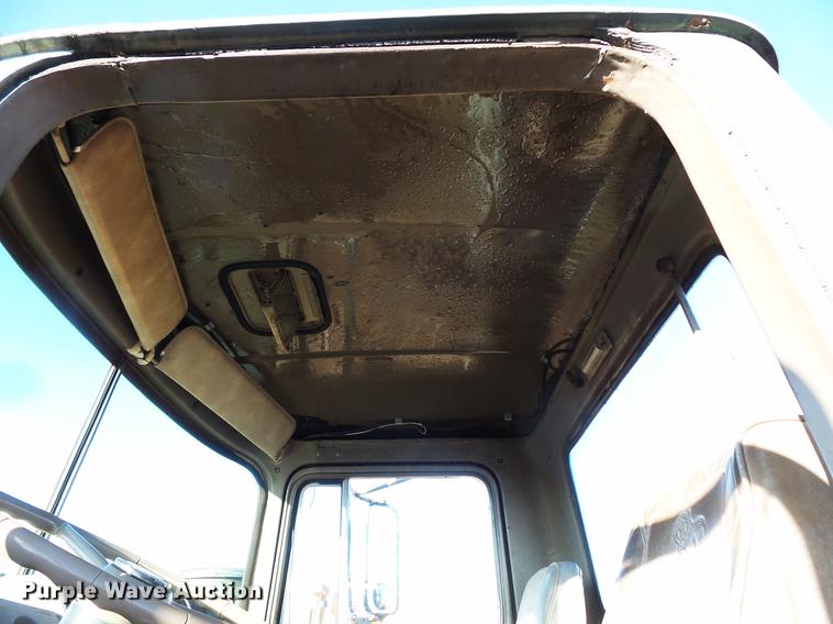 image for item DC1204 1980 Mack RD688 semi truck