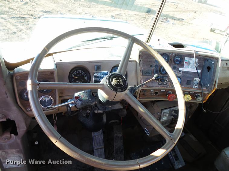 image for item DC1204 1980 Mack RD688 semi truck