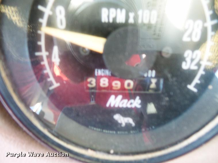 image for item DC1204 1980 Mack RD688 semi truck