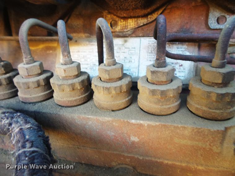 image for item DC1204 1980 Mack RD688 semi truck