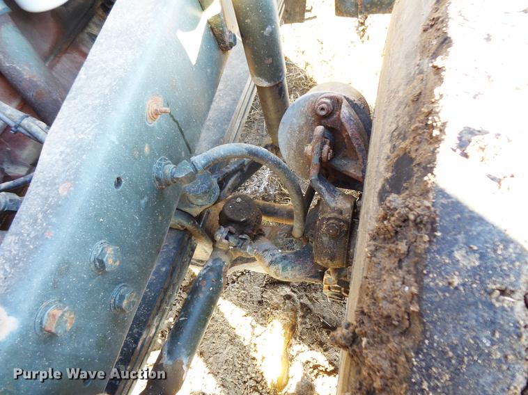 image for item DC1204 1980 Mack RD688 semi truck