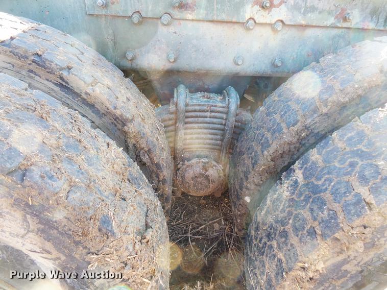 image for item DC1204 1980 Mack RD688 semi truck